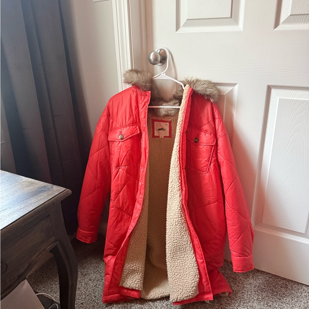 Aerie Reddish/Orange Puffer Jacket with Faux Fur